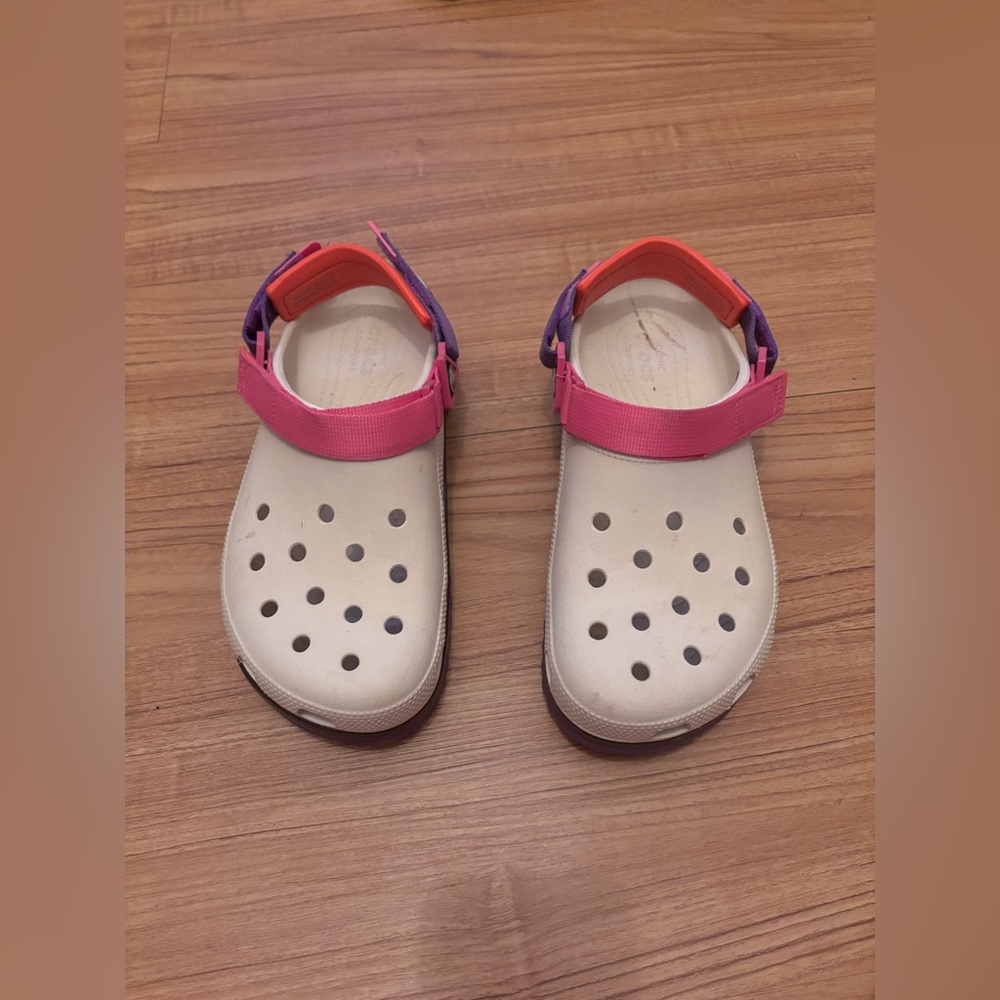 CROCS Classic Hiker Clog Stucco
Purple Pink Brown Sandals Woman’s Travis Scott